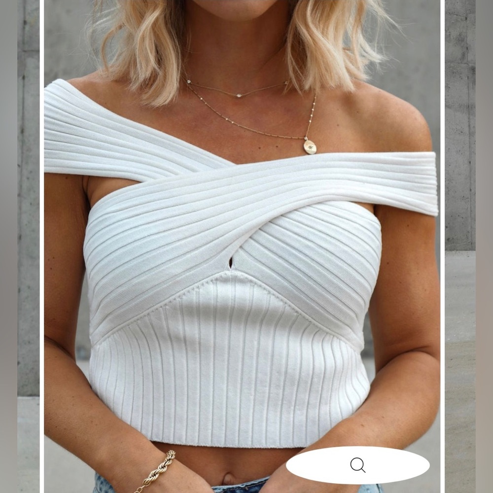 Vici Dolls White knit top NWT